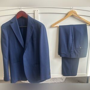 Suitsupply Mid-blue Havana Suit